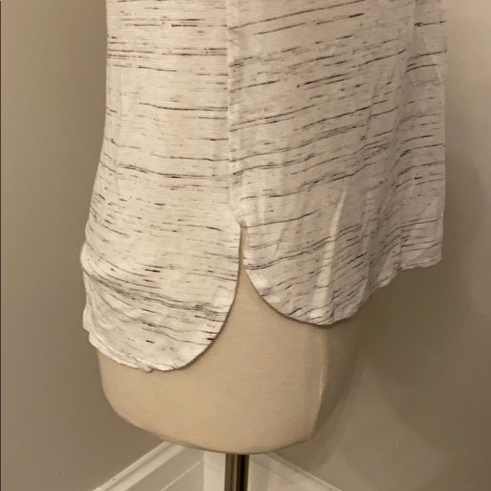 H&M Tank Top - Picture 4 of 6